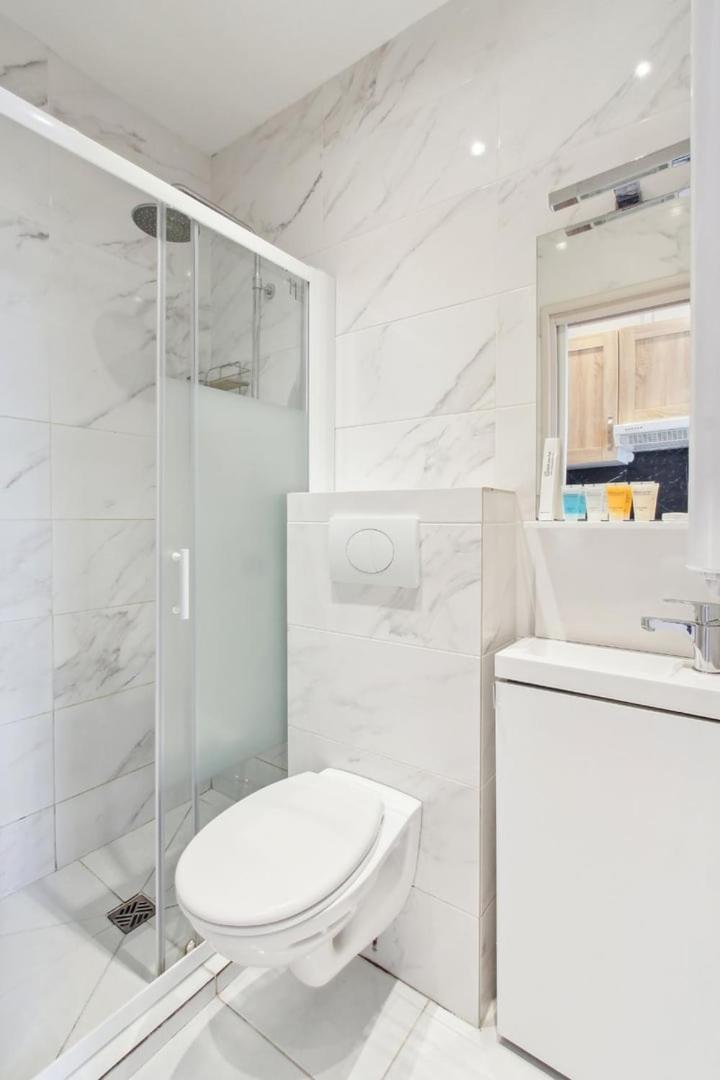 165 Suite Denis - Superbe Appartement A Paris Exteriör bild